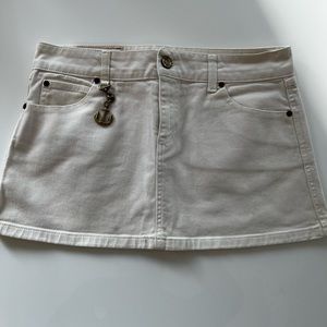 Gucci cream denim mini skirt size 4
